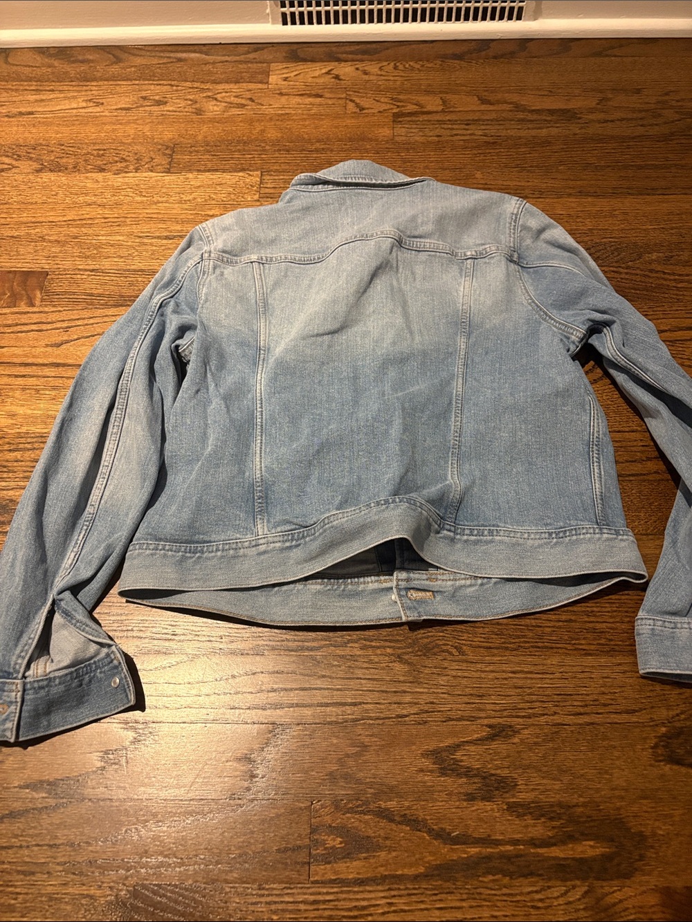Jcrew classic denim jacket 99% cotton - Picture 6 of 6